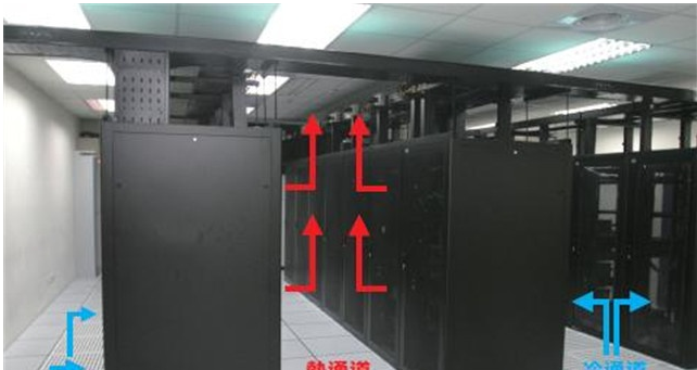 草莓视频APP在线免费下载设计